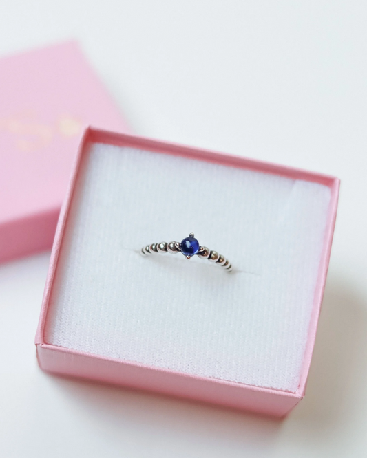 Lisa / Month Ring / Septiembre